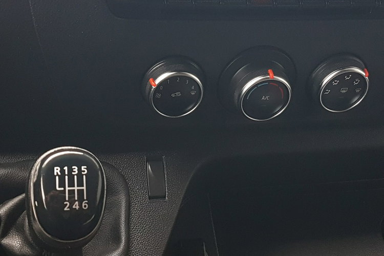 Renault Master KONTENER 8EP 4.23x2.24x2.24 KLIMA 6-BIEGÓW MANUAL KRAJOWY 2.3 DCI zdjęcie 19