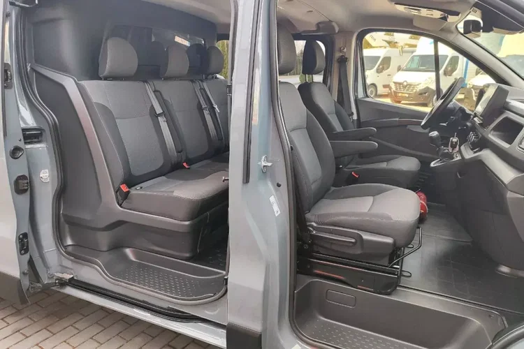 Renault Trafic zdjęcie 12