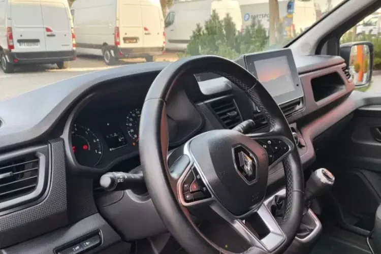 Renault Trafic zdjęcie 23