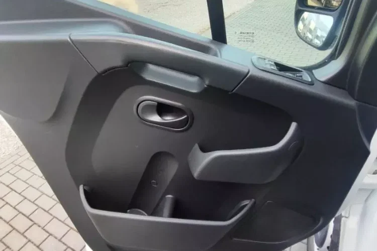 Renault Master zdjęcie 18