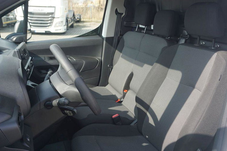 TOYOTA PROACE CITY zdjęcie 8