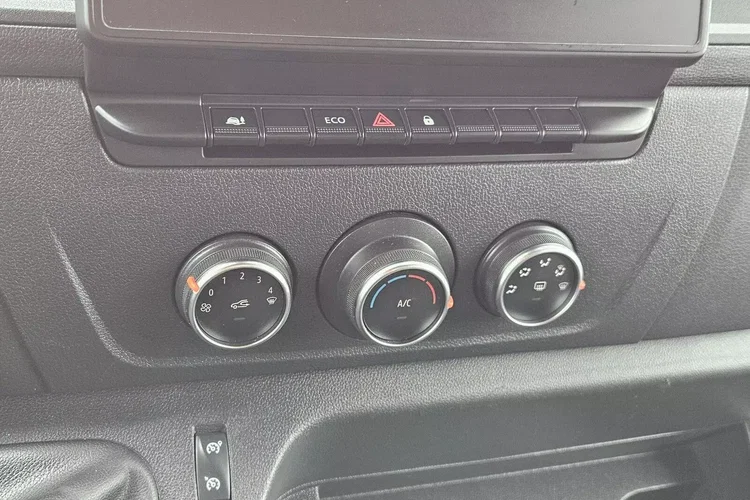 Renault Master L2H2 59999zł NETTO 2.3dCi/136KM zdjęcie 28