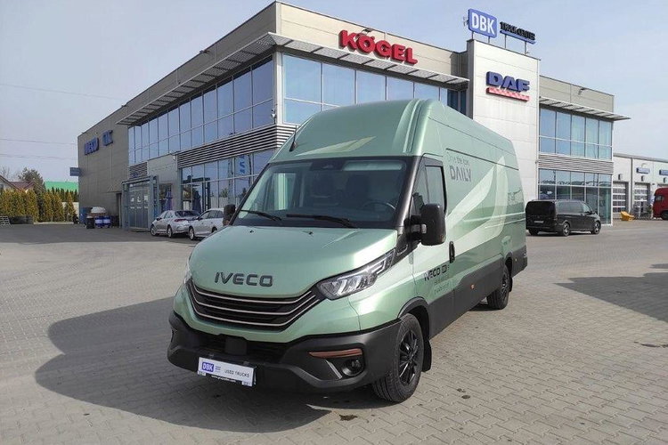 IVECO DAILY 35S16 zdjęcie 1