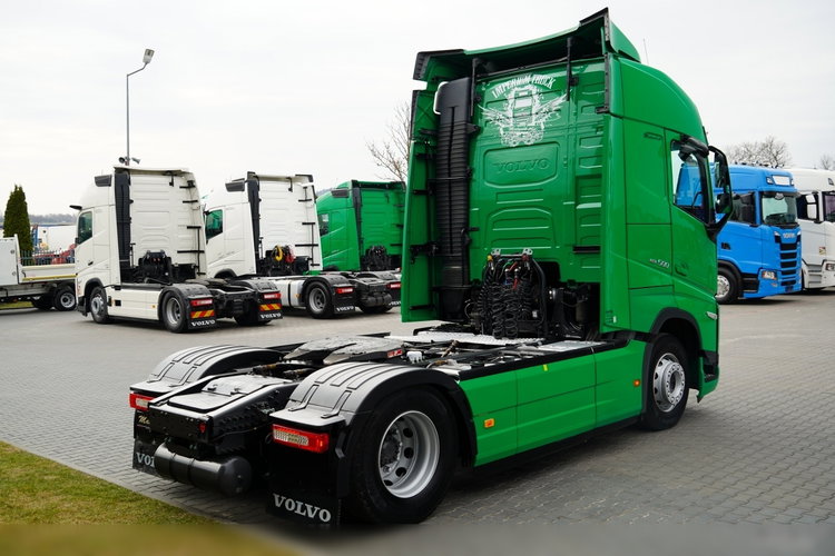 Volvo FH 500 / I-SAVE / HYDRAULIKA / RETARDER / KLIMATYZACJA POSTOJOWA / 399 TYS KM / I- SHFIT / TV / NOWY MODEL zdjęcie 7