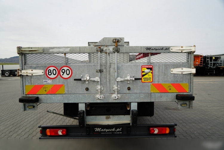 Iveco 180E25 / 4X2 / SKRZYNIOWY 7, 5m + HDS HYVA HB150X MAX UDŹWIG 5 200KG / STEROWNIE RADIOWE  / ROTATOR / AUTOMAT  zdjęcie 19