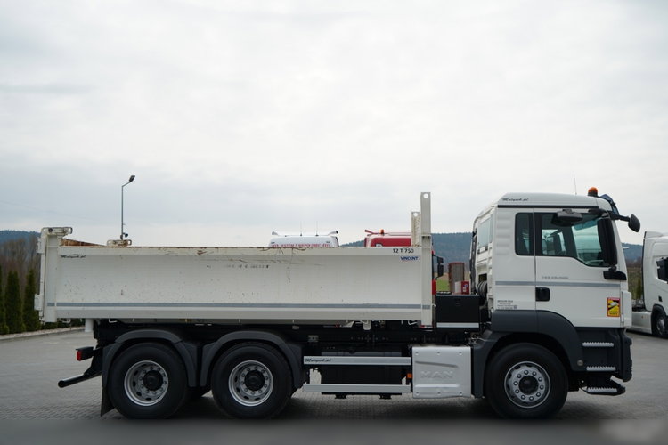 MAN TGS 26.400 / 6X4 / 2 STRONNA WYWROTKA / HYDROBURTA / AUTOMAT / EURO 6 zdjęcie 19