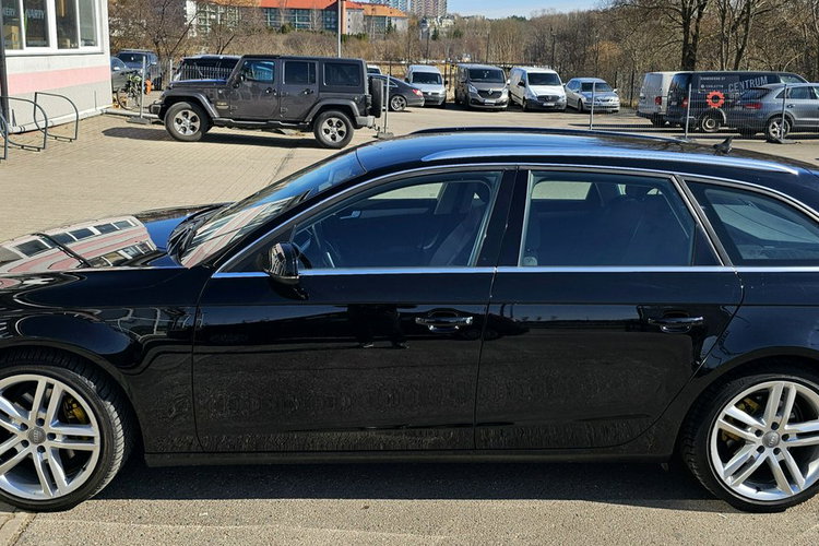 Audi A4 zdjęcie 6