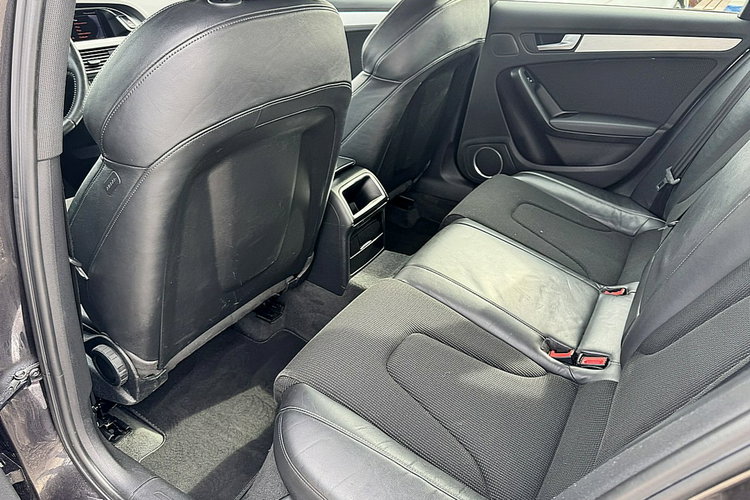 Audi A4 S-Line Bi-Xenon Navi Bang & Olufsen Gwarancja zdjęcie 12