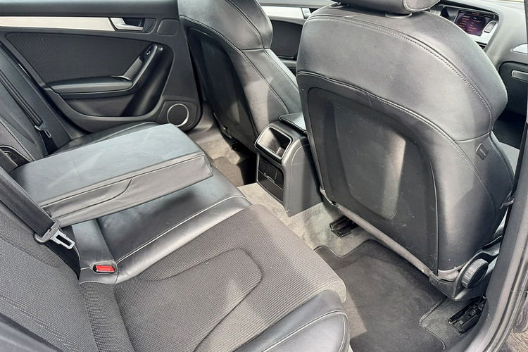 Audi A4 S-Line Bi-Xenon Navi Bang & Olufsen Gwarancja zdjęcie 13