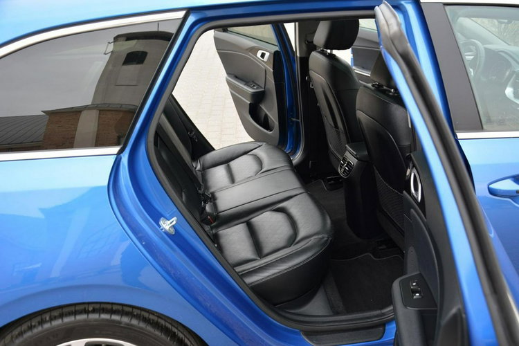 Kia Cee'd Buisnee Line Plus Skóry JBL Radar ACC Wentylacja Ledy Kamera Panorama zdjęcie 16