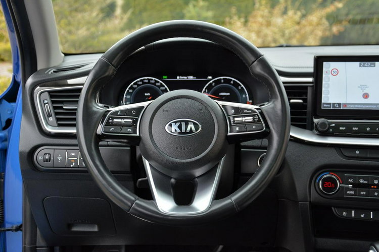 Kia Cee'd Buisnee Line Plus Skóry JBL Radar ACC Wentylacja Ledy Kamera Panorama zdjęcie 24