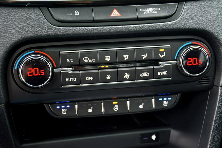 Kia Cee'd Buisnee Line Plus Skóry JBL Radar ACC Wentylacja Ledy Kamera Panorama zdjęcie 34