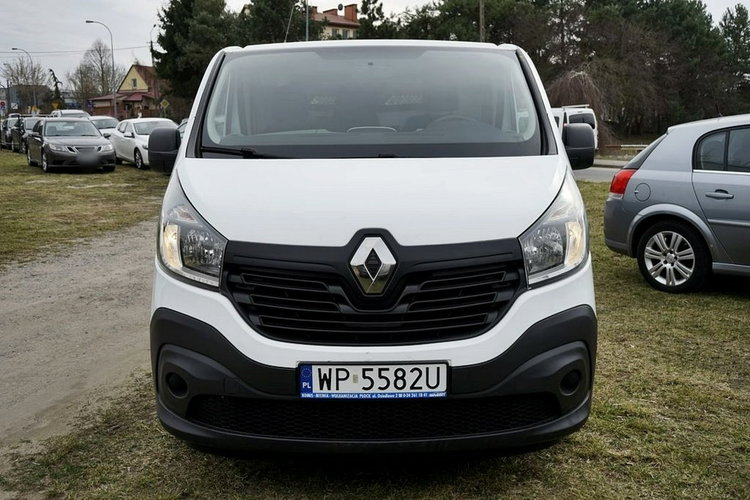 Renault Trafic 1.6DCI Klima, 102tys.km, serwis, 100%, 2019r. zdjęcie 10