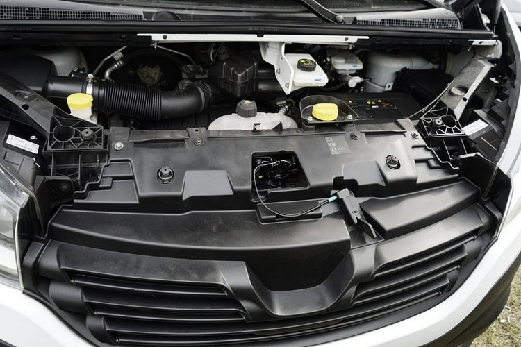 Renault Trafic 1.6DCI Klima, 102tys.km, serwis, 100%, 2019r. zdjęcie 13