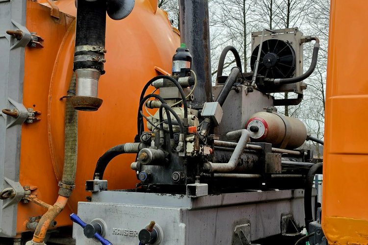 MAN 19.332 KAISER Combi / Recykling WUKO RECYKLING do zbierania odpadów / Separator Asenizacyjny zdjęcie 17