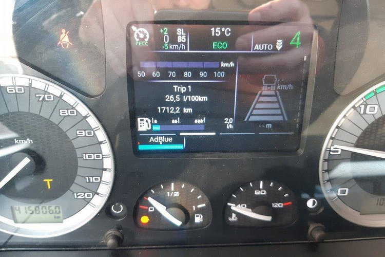 IVECO AS440ST/FP zdjęcie 5