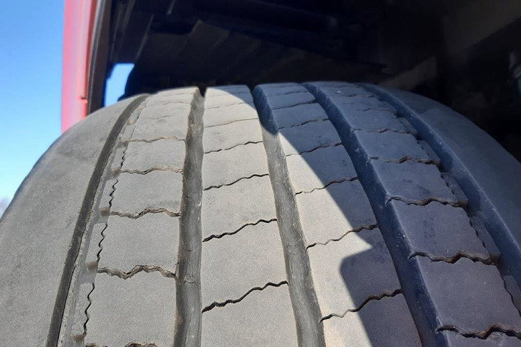 IVECO AS440ST/FP zdjęcie 9