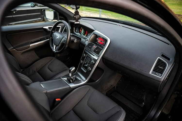 Volvo XC 60 D4 181KM - Webasto - Grzana kierownica - Oryginał - Nowe sprzęgło zdjęcie 20