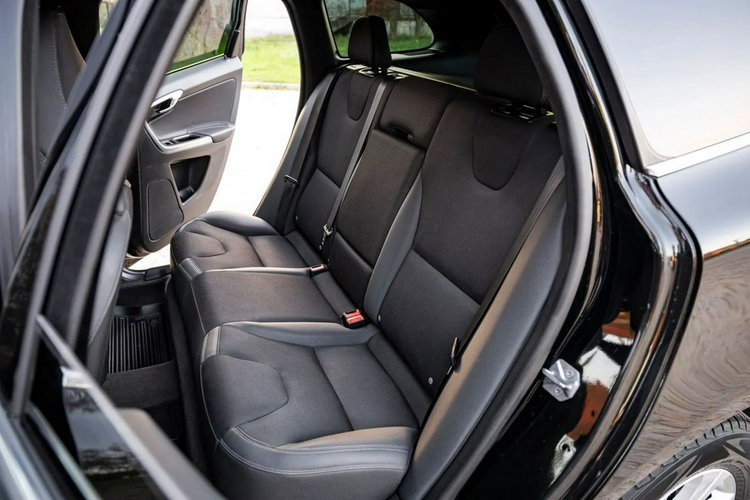 Volvo XC 60 D4 181KM - Webasto - Grzana kierownica - Oryginał - Nowe sprzęgło zdjęcie 25