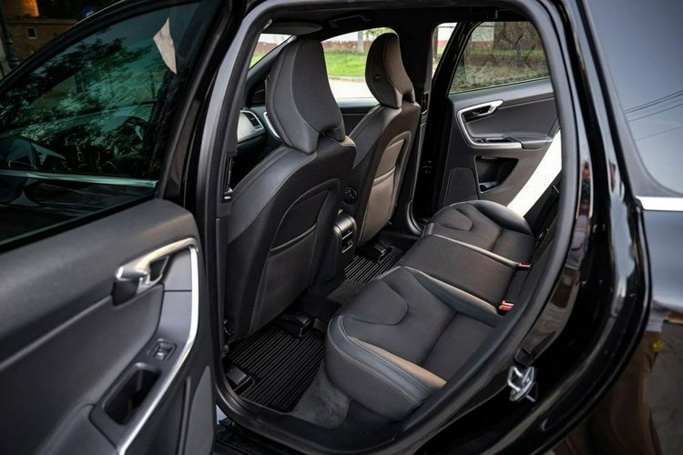 Volvo XC 60 D4 181KM - Webasto - Grzana kierownica - Oryginał - Nowe sprzęgło zdjęcie 26