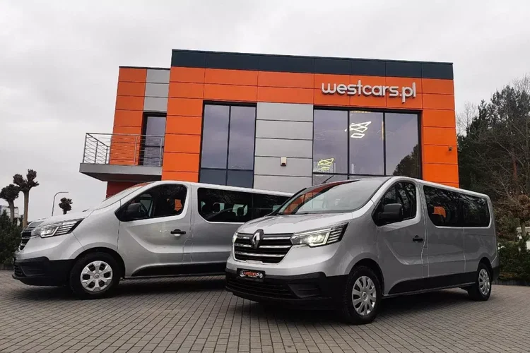 Renault trafic zdjęcie 2