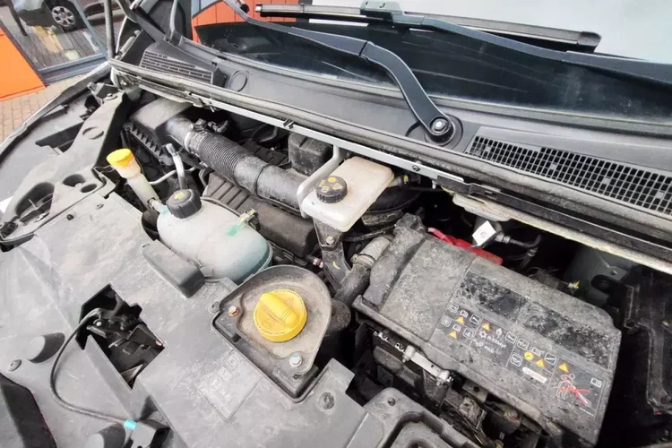 Renault trafic zdjęcie 32