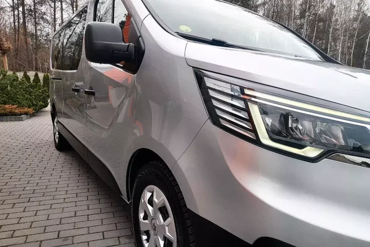 Renault trafic zdjęcie 8