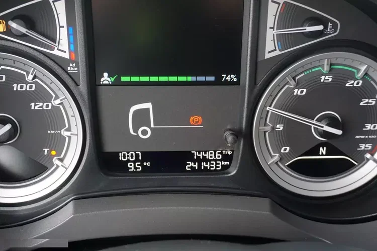 DAF LF / 260 / ACC / E 6 / FIRANKA / 18 PALET / DŁ. 7.2 M zdjęcie 12