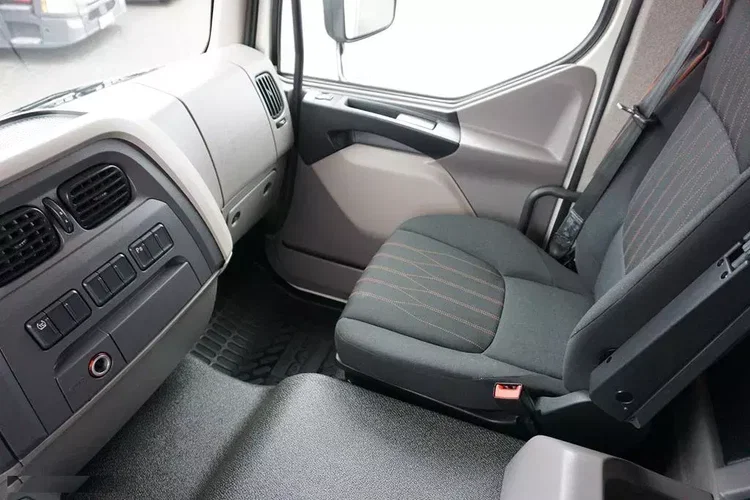 DAF LF / 260 / ACC / E 6 / FIRANKA / 18 PALET / DŁ. 7.2 M zdjęcie 36