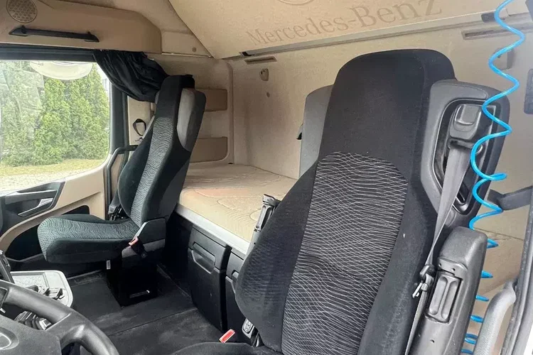 Mercedes ACTROS / 1845 / STANDARD / AUTOMAT / EURO 6 D / SPROWADZONY zdjęcie 41