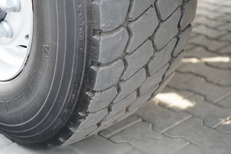 MAN TGS 41.480 / 8X8 / WYWROTKA TYLNOZSYPOWA / KH KIPPER / AUTOMAT / EURO 6 zdjęcie 24