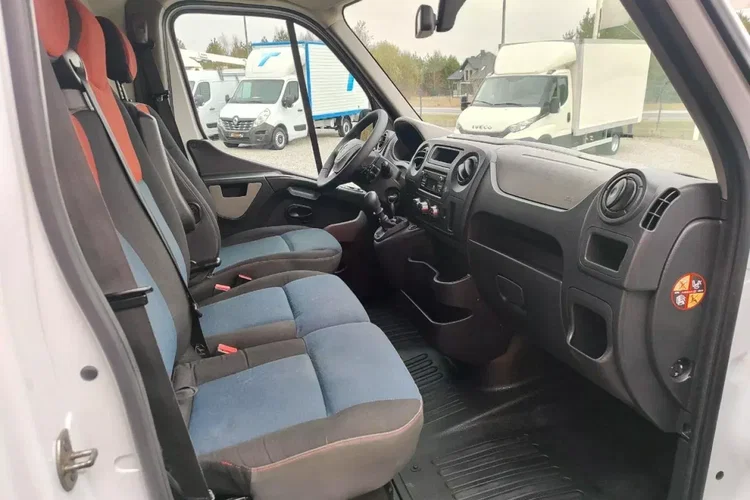 Renault Master zdjęcie 18