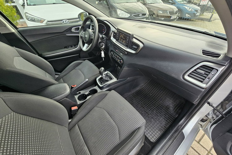 Kia Cee'd Polski salon, led, serwis, bezwypadkowy zdjęcie 19