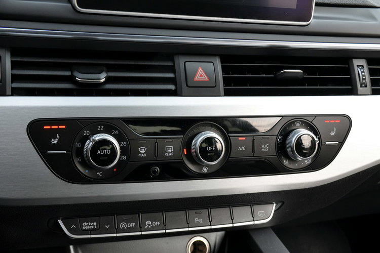 Audi A4 2.0TDI(190KM) 2xS-Line Radar Xenon Led Navi El.Klapa Skóry Alu17"ASO zdjęcie 33
