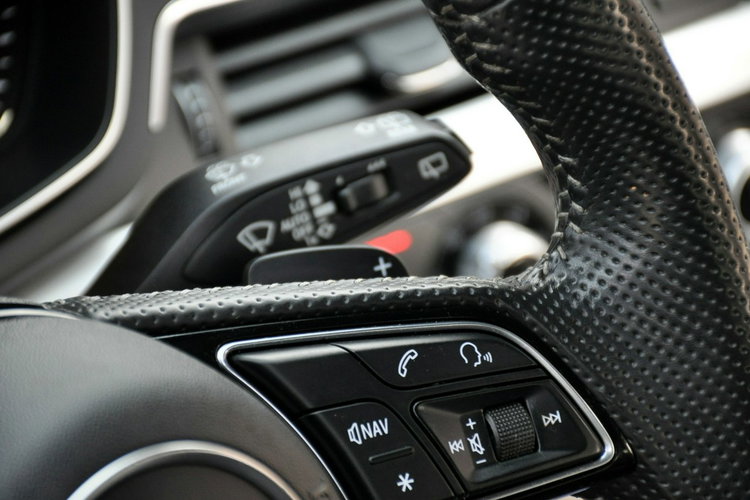 Audi A4 2.0TDI(190KM) 2xS-Line Radar Xenon Led Navi El.Klapa Skóry Alu17"ASO zdjęcie 36