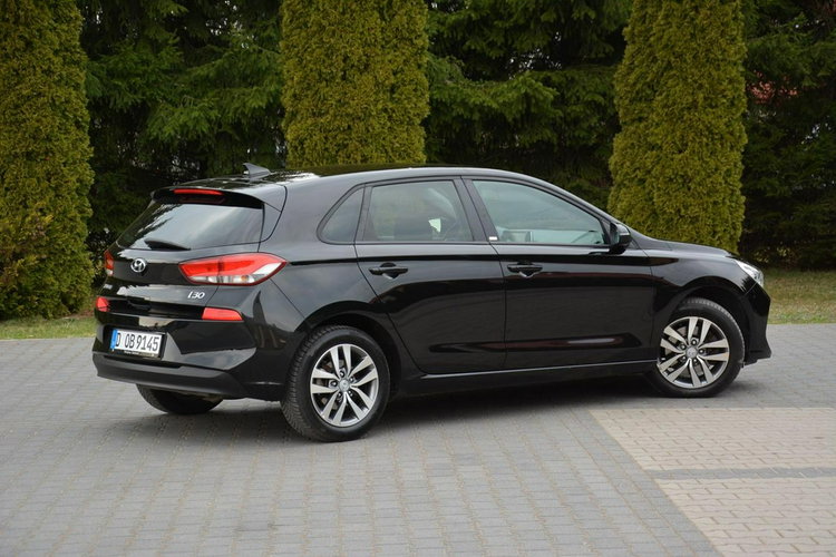 Hyundai i30 Lift Ledy CarPlay Klimatronic Navi Kamera Asystent pasa zdjęcie 12