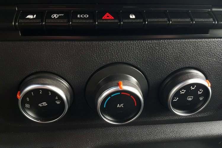 Renault Master KONTENER 8EP 4.22x2.23x2.23 KLIMA 6-BIEGÓW MANUAL KRAJOWY 2.3 DCI zdjęcie 25