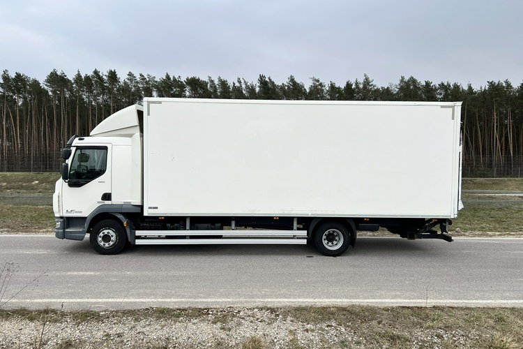 DAF LF 180 Kontener Euro 6 Winda klapa sprowadzony Klima , Poduszki, Aktywny Tempomat , Winda klapa, Euro 6, Sypialka zdjęcie 14