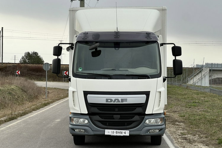 DAF LF 180 Kontener Euro 6 Winda klapa sprowadzony Klima , Poduszki, Aktywny Tempomat , Winda klapa, Euro 6, Sypialka zdjęcie 16