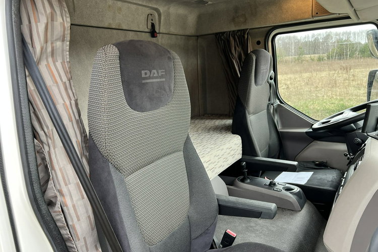 DAF LF 180 Kontener Euro 6 Winda klapa sprowadzony Klima , Poduszki, Aktywny Tempomat , Winda klapa, Euro 6, Sypialka zdjęcie 24