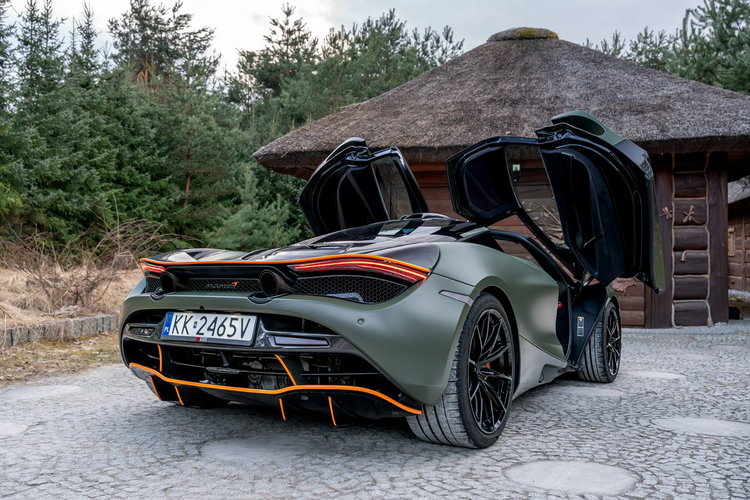 720S Coupe 4.0 V8 1000KM / CT Carbon / Bezwypadkowy / Felgi 765LT / Lift Osi / MG zdjęcie 10