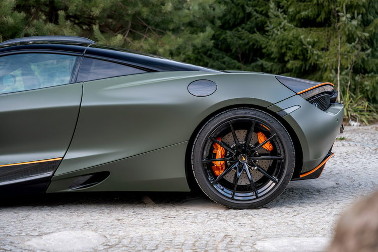 720S Coupe 4.0 V8 1000KM / CT Carbon / Bezwypadkowy / Felgi 765LT / Lift Osi / MG zdjęcie 13