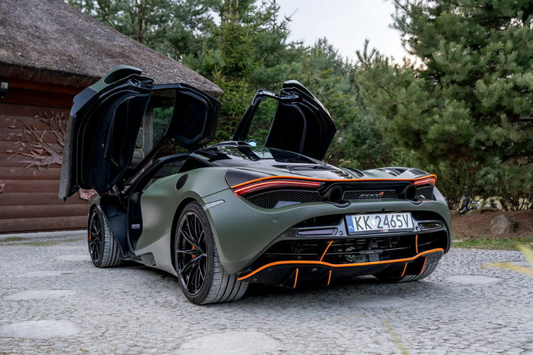 720S Coupe 4.0 V8 1000KM / CT Carbon / Bezwypadkowy / Felgi 765LT / Lift Osi / MG zdjęcie 25