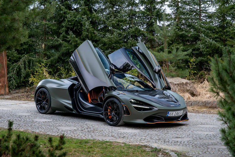 720S Coupe 4.0 V8 1000KM / CT Carbon / Bezwypadkowy / Felgi 765LT / Lift Osi / MG zdjęcie 32