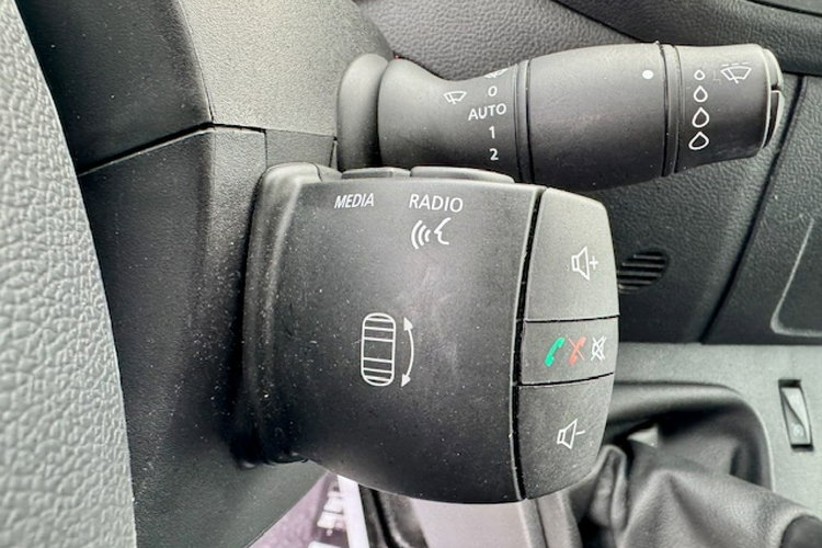 Opel Movano SALON PL / VOLL / 2.3 - 150KM / L2H2 / KLIMATRONIC /TEMPOMAT/GWARANCJA zdjęcie 13