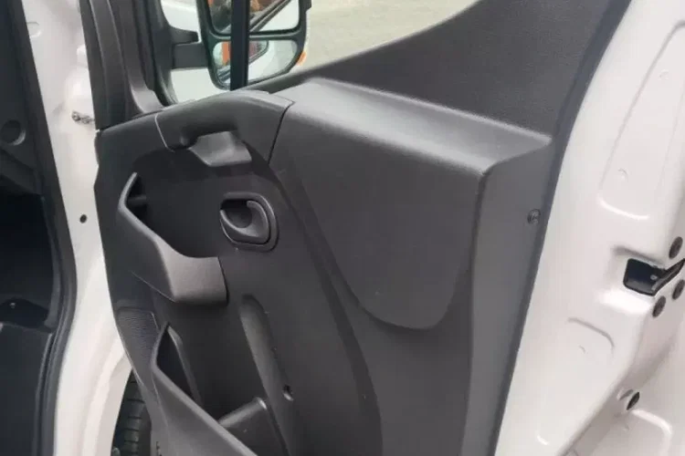 Renault Master zdjęcie 18