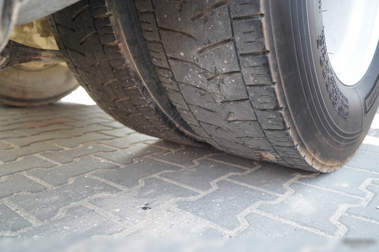 MAN TGS 18.400 / ZESTAW / HYDRAULIKA / + WYWROTKA ALUMINIOWA / 26 M3 / 4 500 KG / ALUFELGI / 2017 R zdjęcie 18