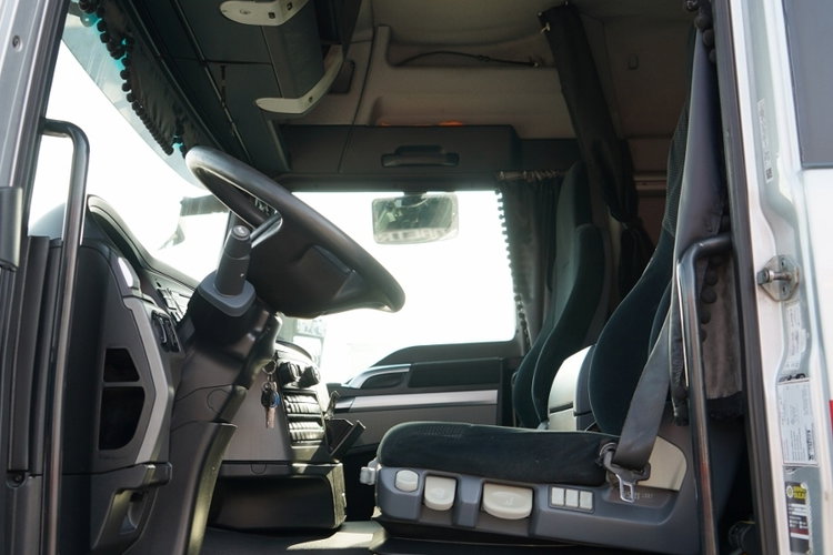 MAN TGS 18.400 / ZESTAW / HYDRAULIKA / + WYWROTKA ALUMINIOWA / 26 M3 / 4 500 KG / ALUFELGI / 2017 R zdjęcie 25