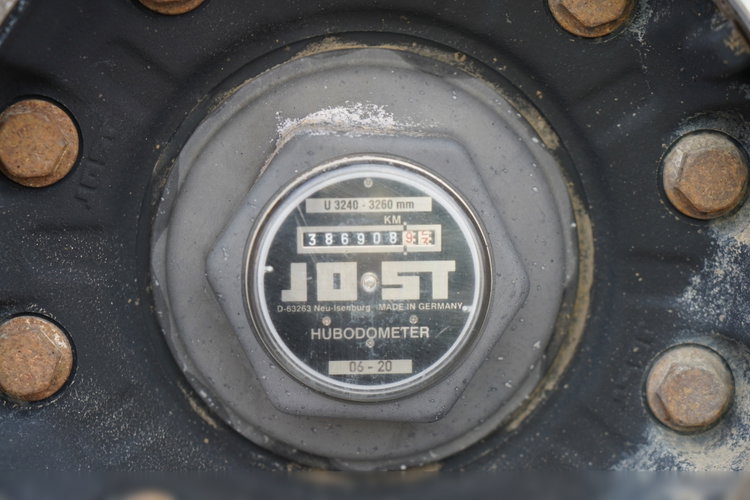 BENALU WYWROTKA / 29 m3 / ALUMINIOWA / OŚ PODNOSZONA / WAGA: 5 000 KG / ALUFELGI  / PLANDEKA ELEKTRYCZNA / SPROWADZONA zdjęcie 16