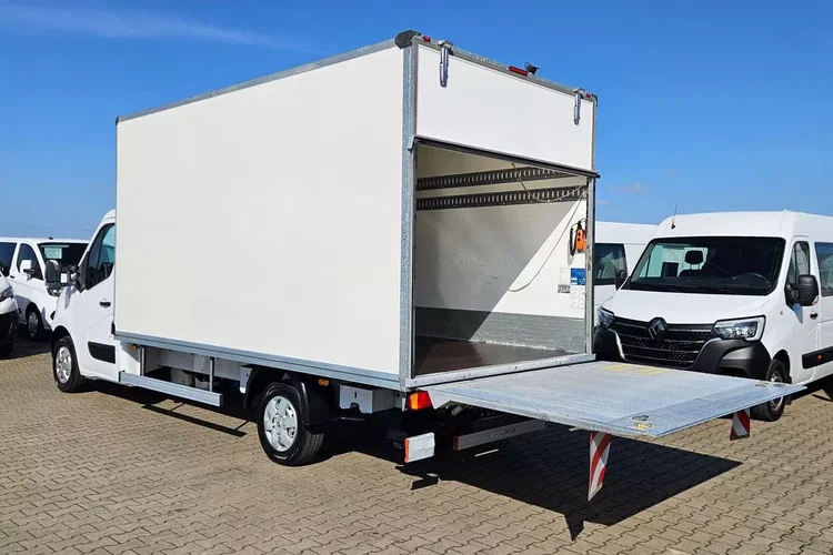 Renault Master Kontener 8 ePAL 69999zł NETTO 2.3 dCi/131KM zdjęcie 14